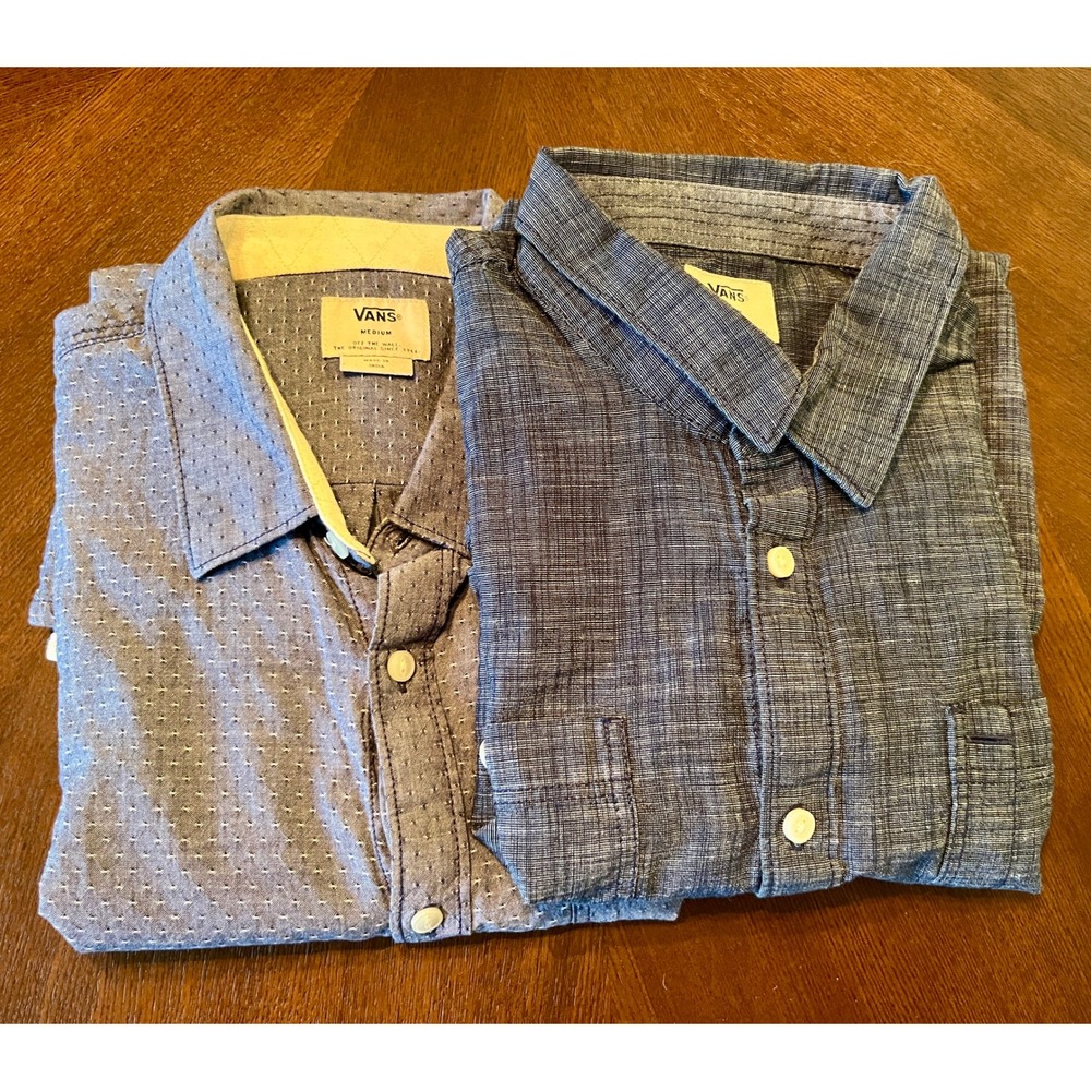 Vans Off The Wall Chambray Shirt Lot Mens Medium 2 Pack Blue Short Sleeve Button